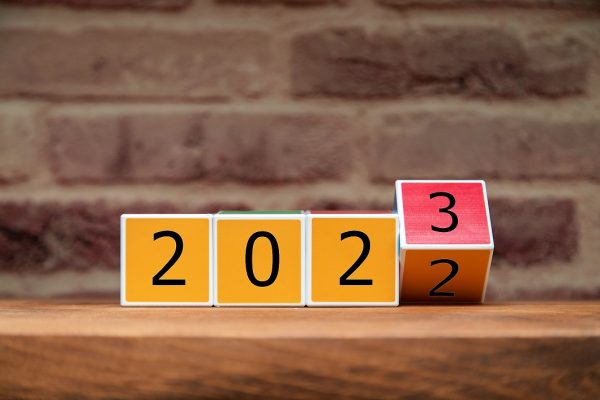 2022 to 2023 written on wooden blocks.